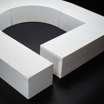 banc-bench-sculpture-corbusier-savoye-metal-mobilier-urbain-outdoor-street furniture-