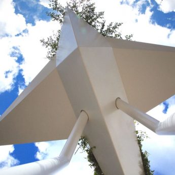 Jardiniere jardin et espaces publics Bird