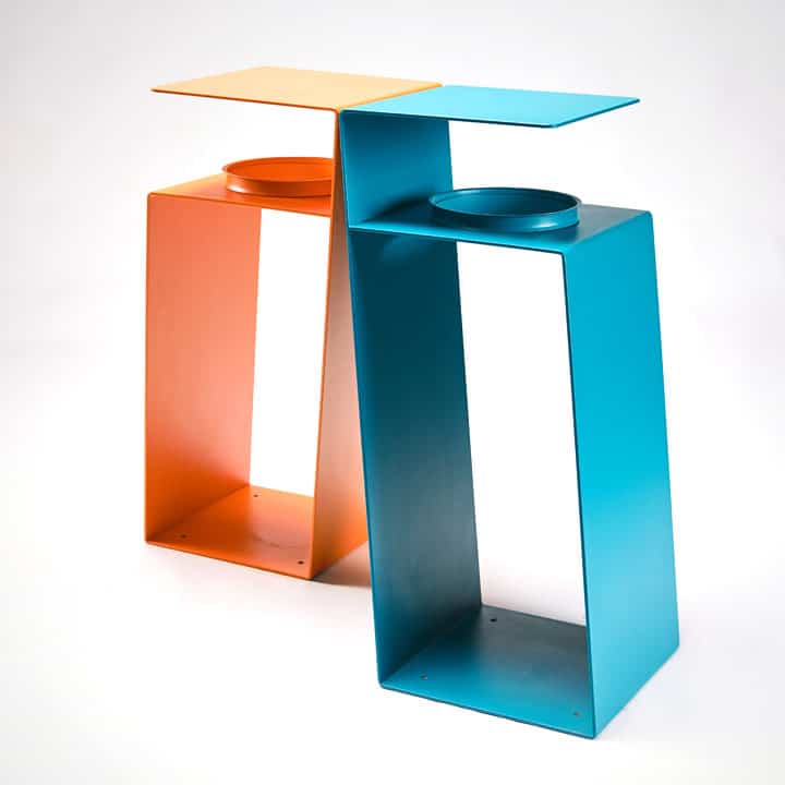 De vous à moi (trash sorting bin)
