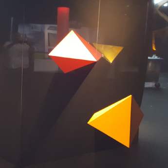 Pyramide Murale 3D