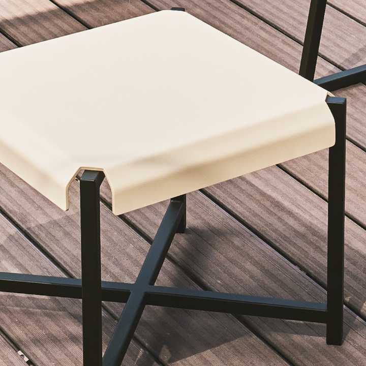 Table basse en métal Design