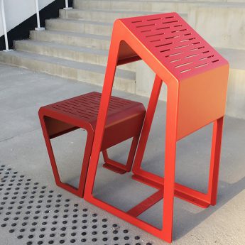 Mobilier urbain tabouret Assis debout Linéa