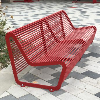 Banc urbain design avec dossier. Fabrication Rhône Alpes France