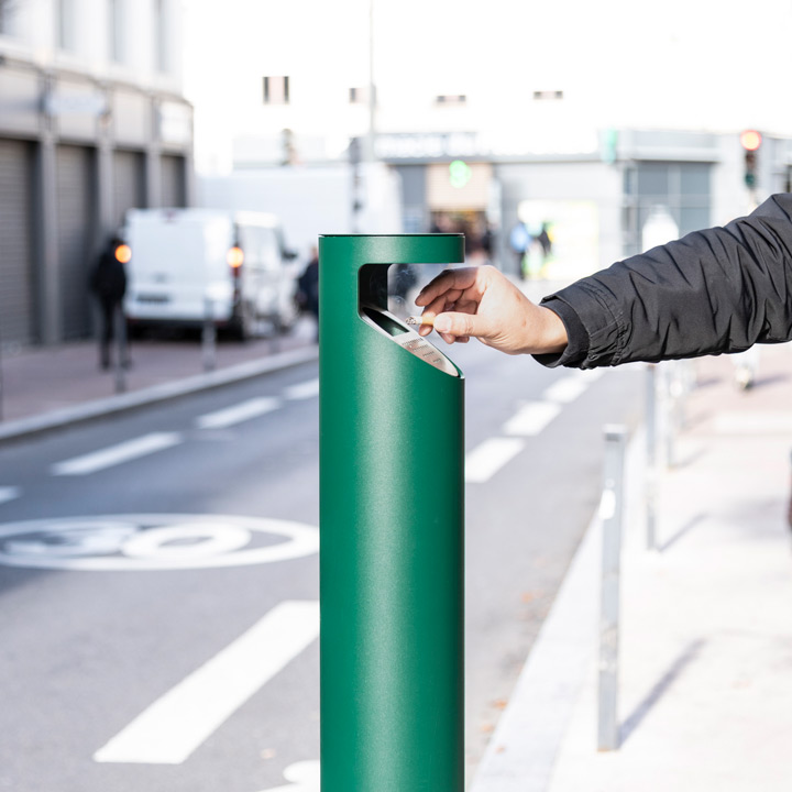 Cendrier extérieur La Mégonette - emboîtable sur potelet urbain