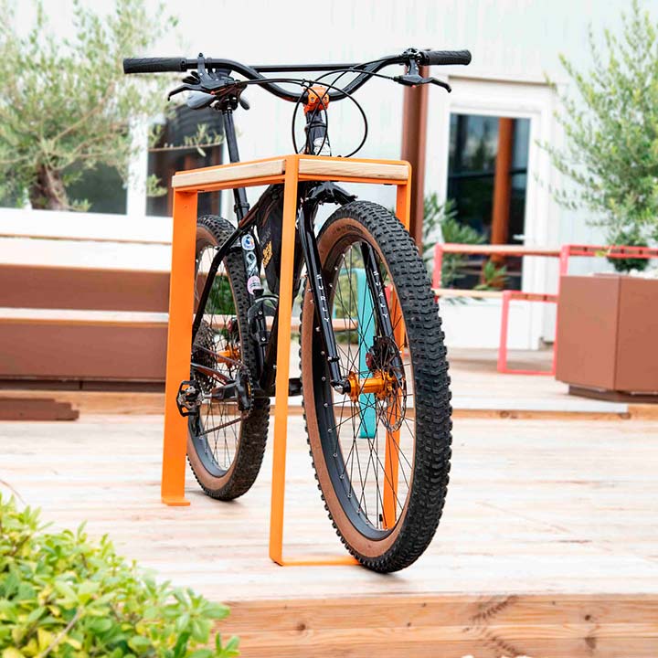Secure bike rack, robust design