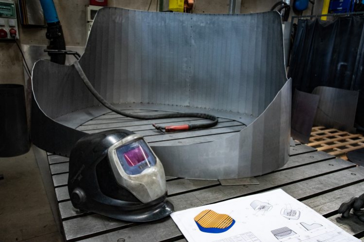 fabrication industrielle transat design La Vogue. Atelier TF URBAN